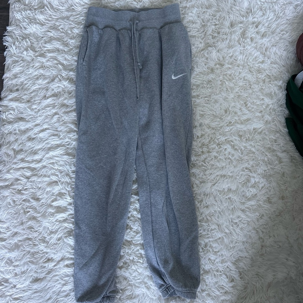 Nike Gray Dri-FIT Jogger Sweatpants